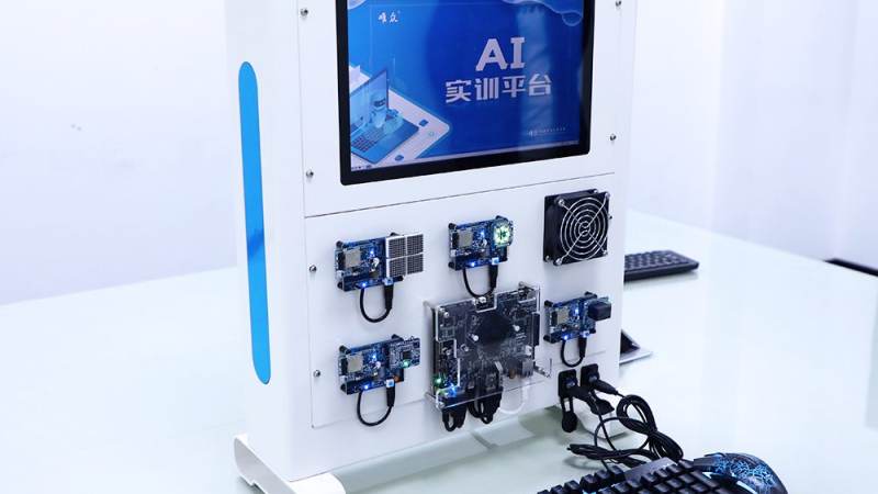 球友体育 精选热点 AI眼镜多模态交互配图 jiuzi999.cn